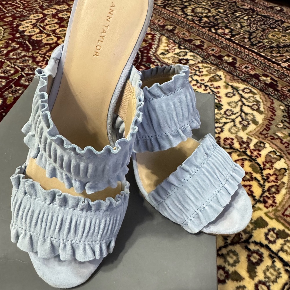 Ann Taylor suede Blue Ruffle Women's Mules, size 7 , like new